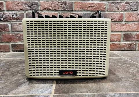 Комбоуситель Joyo 40 ват 2 канала + Чехол (Аккумуляторный)