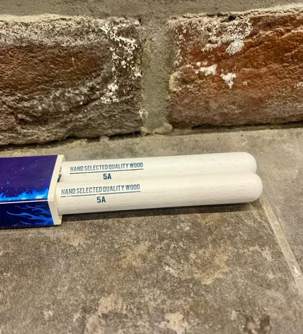 Барабанные Палочки из Ореха Гикори Blue Fire 5A WH