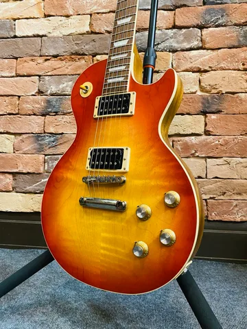 Электрогитара Gibson Les Paul Standard Faded Sunburst Vintage (USA)