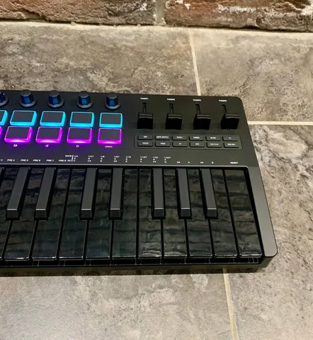 Миди Клавиатура M-Vave Black Edition Pro (37 Клавиш)