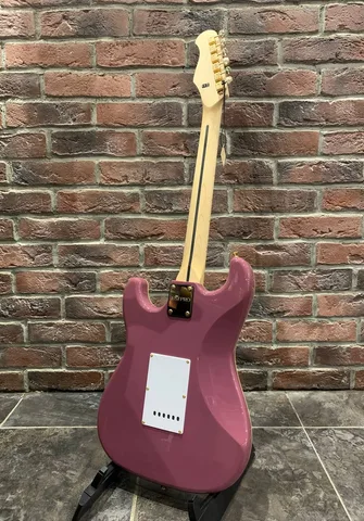 Электрогитара Just Pro Stratocaster SSS CR