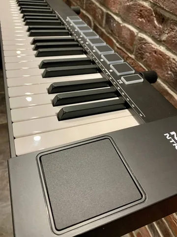 Цифровая Midi Клавиатура NUX Track Keyboard 61