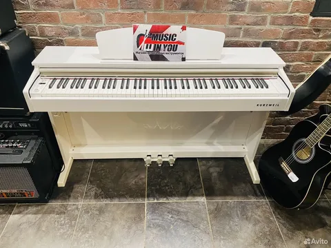 Цифровое Корпусное Пианино Kurzweil M90 WH