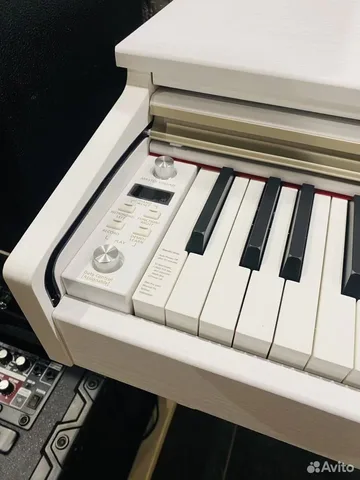 Цифровое Корпусное Пианино Kurzweil M90 WH