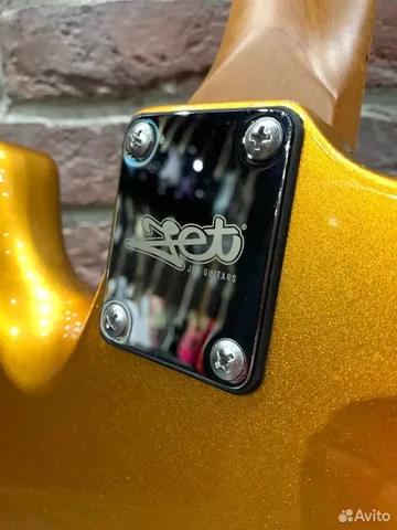 Электрогитара Jet Stratocaster Gold Edition