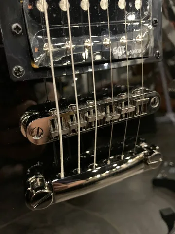 Электрогитара Schecter Solo 2 + Цифровой Комбик (Встроенный Аккумулятор)