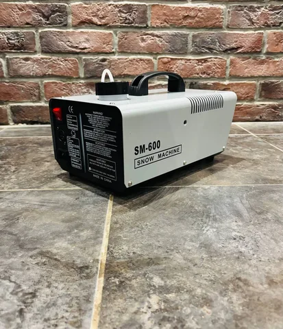 Генератор Снега X-Power 600 вт