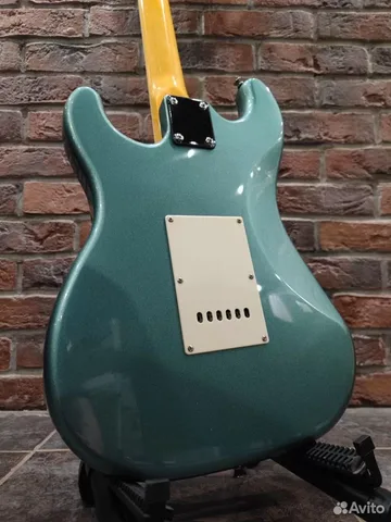 Электрогитара Stratocaster Shinobi SSH