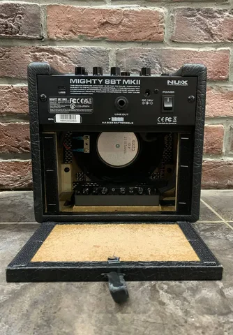 Электрогитара Telecaster + Комбик NUX MK-2 (2 канала,портативный)