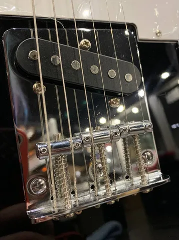 Электрогитара Telecaster + Комбик NUX MK-2 (2 канала,портативный)