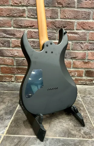 Электрогитара Spira Super Stratocaster 400 MBK