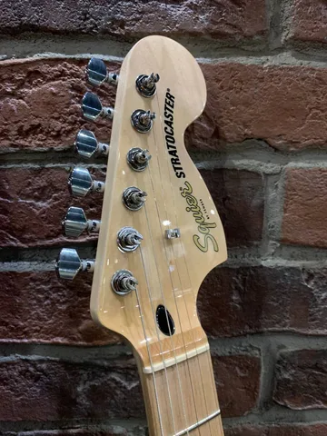 Электрогитара Fender Affinity HSS+ Комбик 40 вт Mic input (полный комплект)