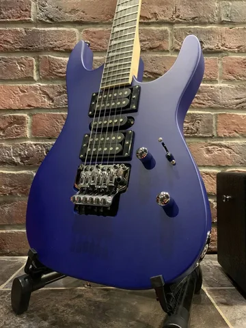 Электрогитара Fabio HSH Floyd Rose + Комбик с Эффектами и Драм Машиной NUX-MK2