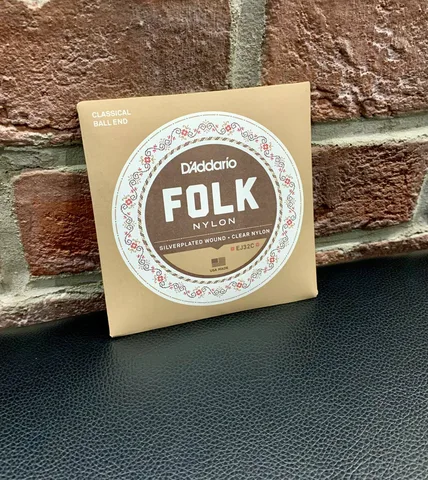 Струны для Классической и Акустической Гитары D'Addario Folk (USA)