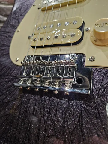 Электрогитара Stratocaster HSS + Чехол (Эксклюзив) - изображение 3