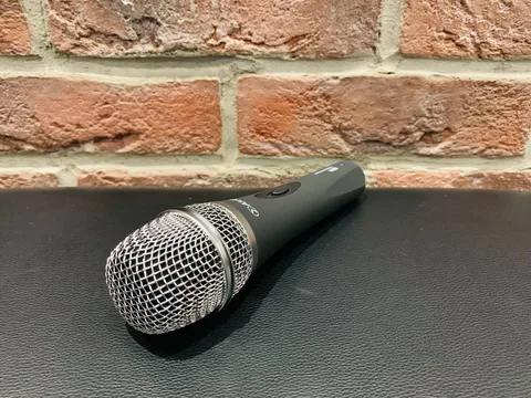 Профессиональный Динамический Микрофон Alctron
