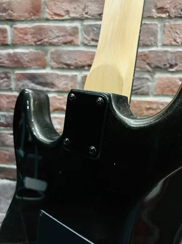 Электрогитара Strarocaster Black Series HSS