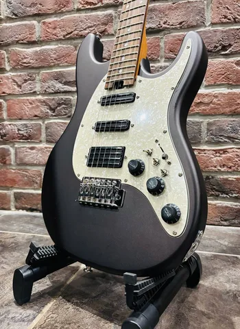 Электрогитара Grote HSS Stratocaster (Рельсовые Звучки с Отсечкой) - изображение 4