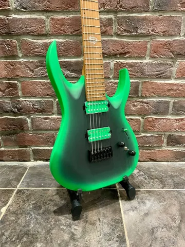 Электрогитара Sqoe Neon Green HH (7 струн)