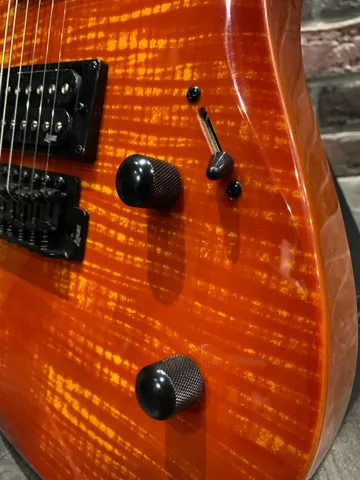 Электрогитара SuperStratocaster Luxars HH SB