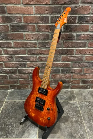 Электрогитара SuperStratocaster Luxars HH SB