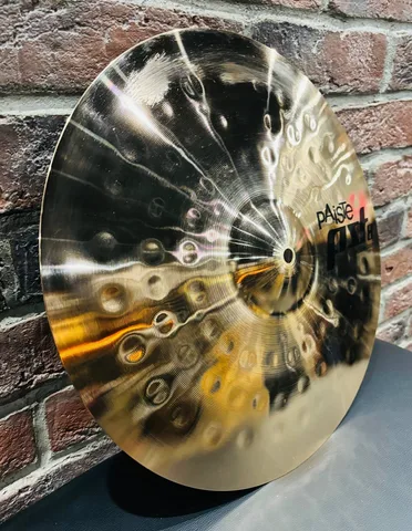 Тарелка Paiste PST8 Crash Medium 16