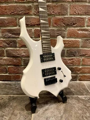 Электрогитара Gilbert HH Forest White Edition
