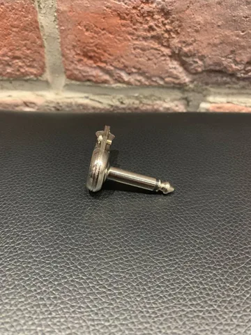 Разъем Soundking Jack Угловой на Кабель 1/4” Male