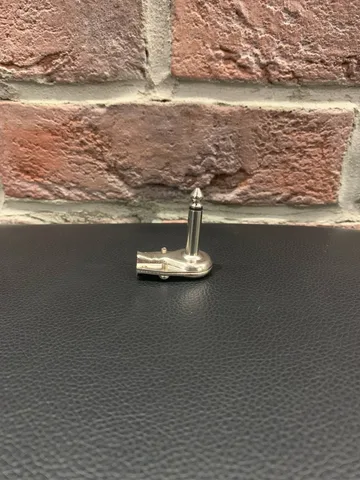 Разъем Soundking Jack Угловой на Кабель 1/4” Male