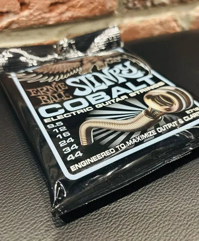 Струны для Электрогитары Ernie Ball Cobalt 9.05-44 (Оригинал)