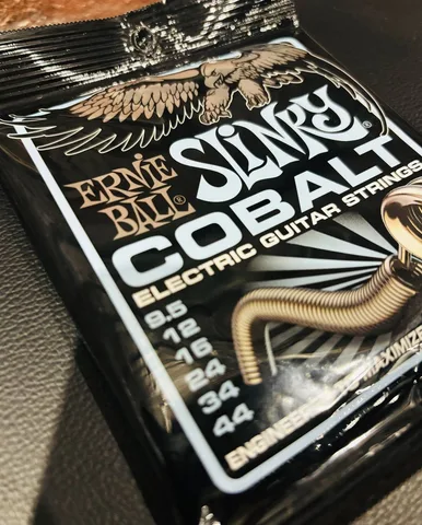 Струны для Электрогитары Ernie Ball Cobalt 9.05-44 (Оригинал)