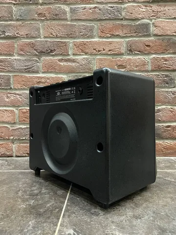 Цифровой Моделирующий Комбик С Эффектами VOX-VX 15 GT