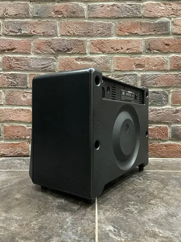Цифровой Моделирующий Комбик С Эффектами VOX-VX 15 GT