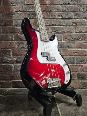 Бас Гитара Precision Bass