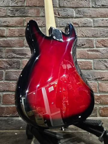 Бас Гитара Precision Bass