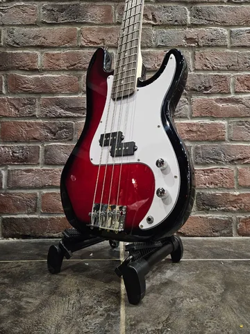 Бас Гитара Precision Bass