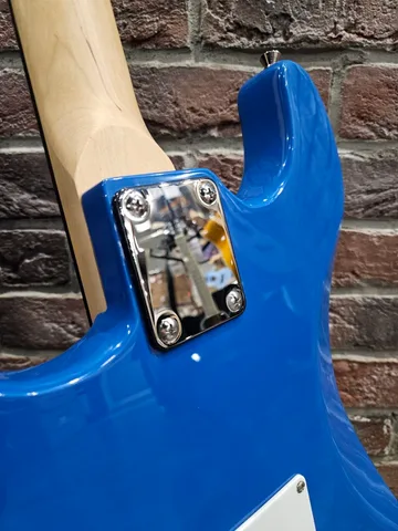 Электрогитара Stratocaster HSS для Начинающих (синяя)