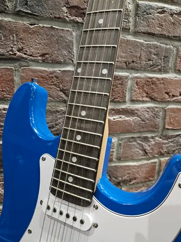 Электрогитара HSS под Fender + Цифровой Комбик с Эффектами и Драм Машиной - изображение 6