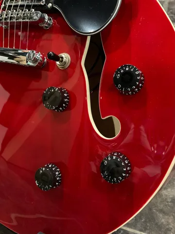 Электрогитара EART 335 Gloss Red