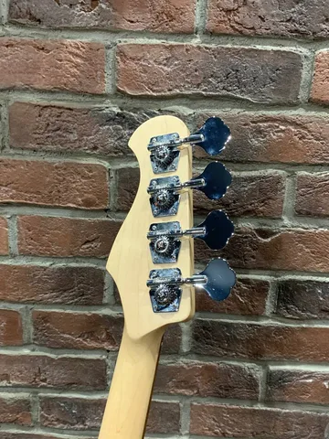 Бас Гитара Precision Bass BK-RD