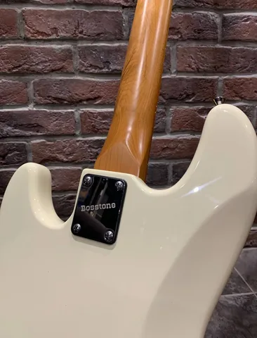 Бас Гитара Precision Bass White-OW
