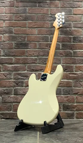 Бас Гитара Precision Bass White-OW