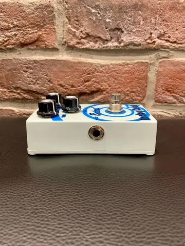 Педаль Эффектов Belcat Delay