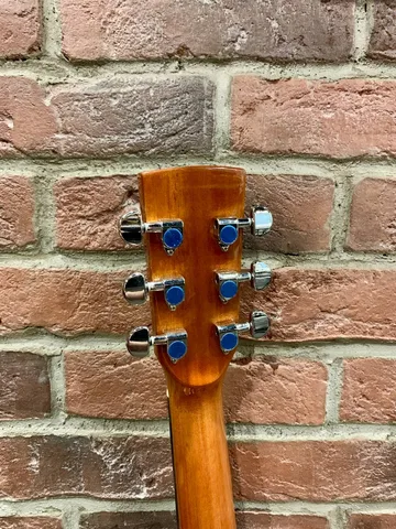 Электроакустическая Гитара Kaspai с Fishman (красное дерево)