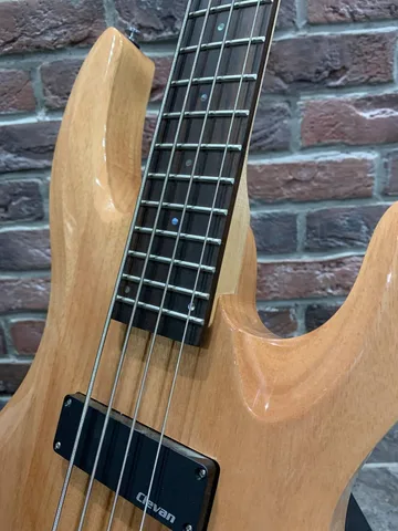Бас Гитара Clevan-40 Nat 