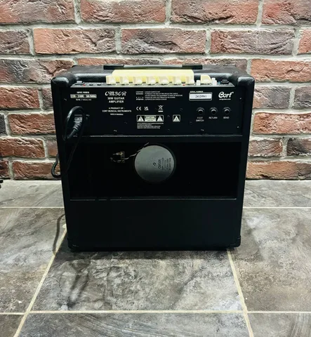 Бас Гитара Cort C4 Plus + Мощный Комбоусилитель Cort 30 ват