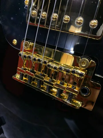Электрогитара Jet Black-Gold Stratocaster HSS - изображение 3