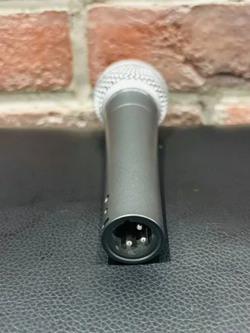 Профессиональный Динамический Микрофон Shure SM-58