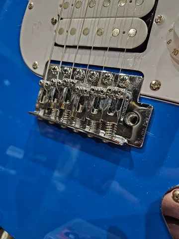 Электрогитара Stratocaster HSS + Комбик-Тюнер 10 ват (комплект) - изображение 5