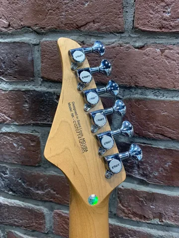 Электрогитара EART Guitar NK-C1 Brown